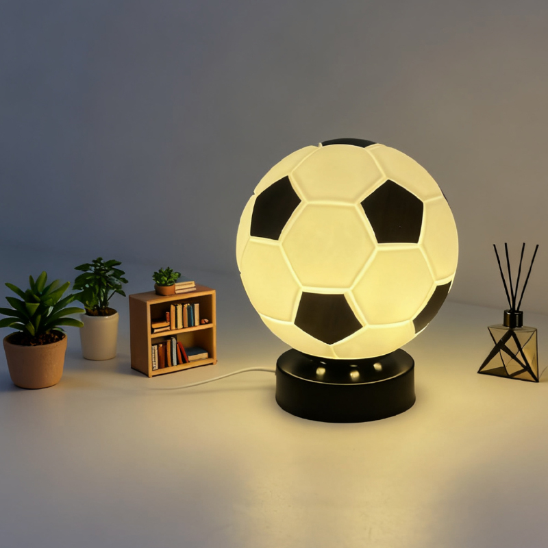 Lighting Decor - Lampu Meja Hadiah Kreatif LED Sepak